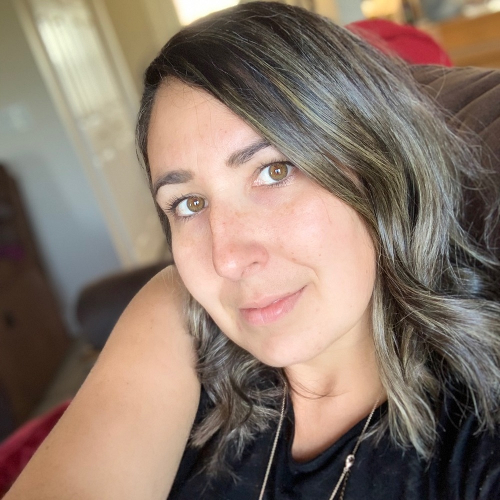 Meet your Posher, Shawna